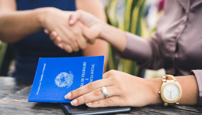 Vagas de Emprego Abertas – Veja Onde Procurar e Como se Destacar