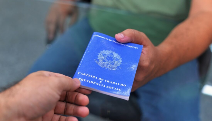 Vagas de Emprego Abertas – Veja Onde Procurar e Como se Destacar